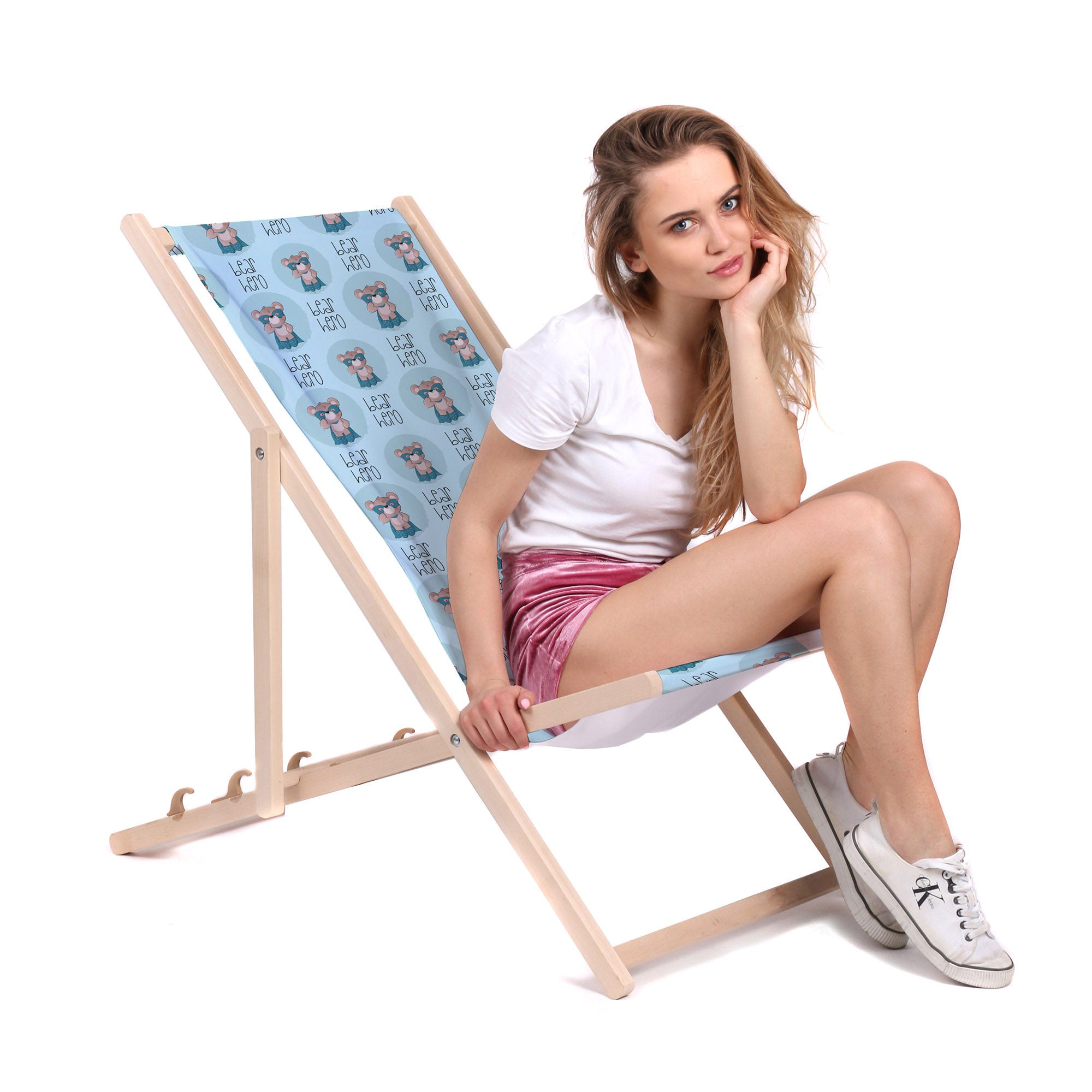 Wooden Deck Chair Bear Hero-M