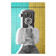 Bild Holz Frau mit Vintage-Kamera