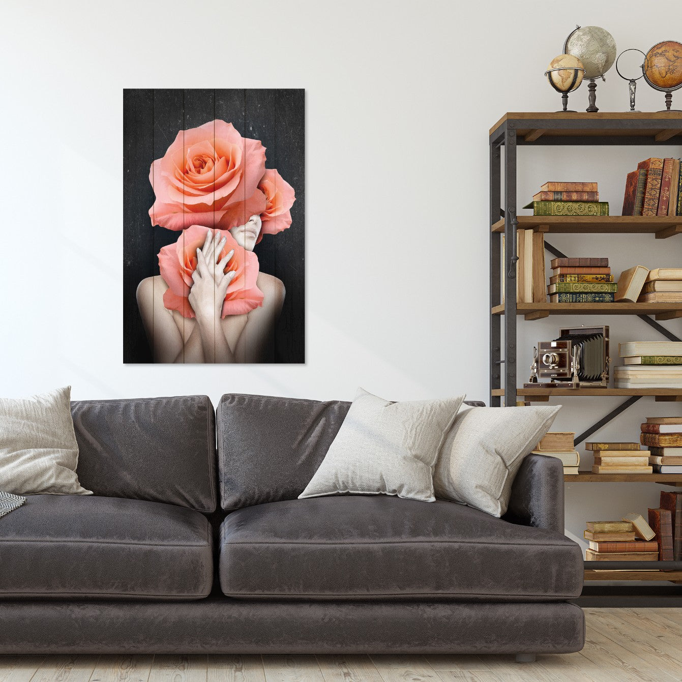 Bild Holz Frau umarmt Blumen-40x60 cm